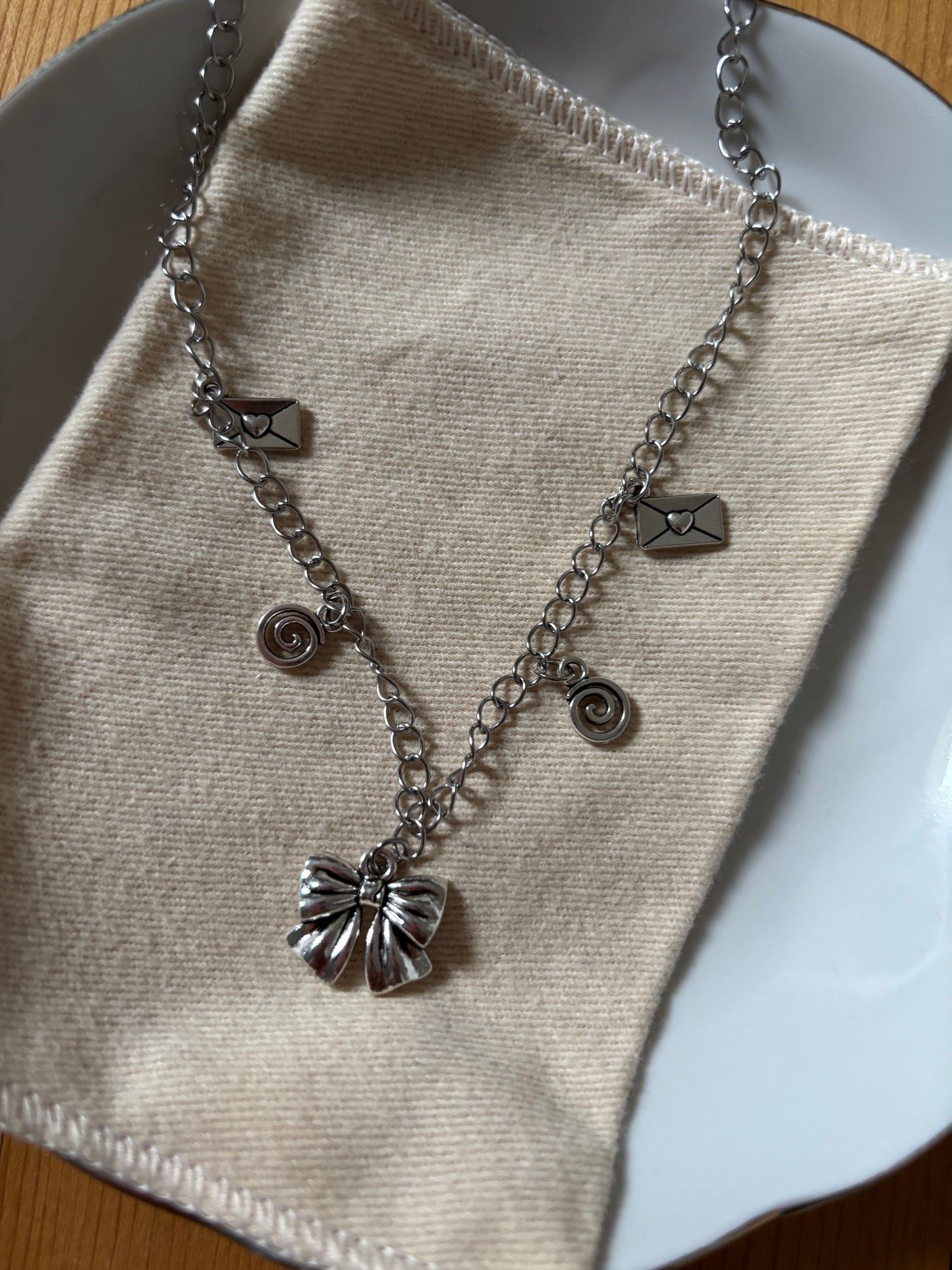 cutie necklace