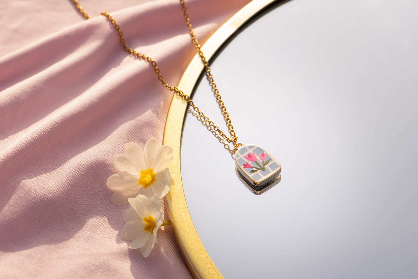 nola necklace