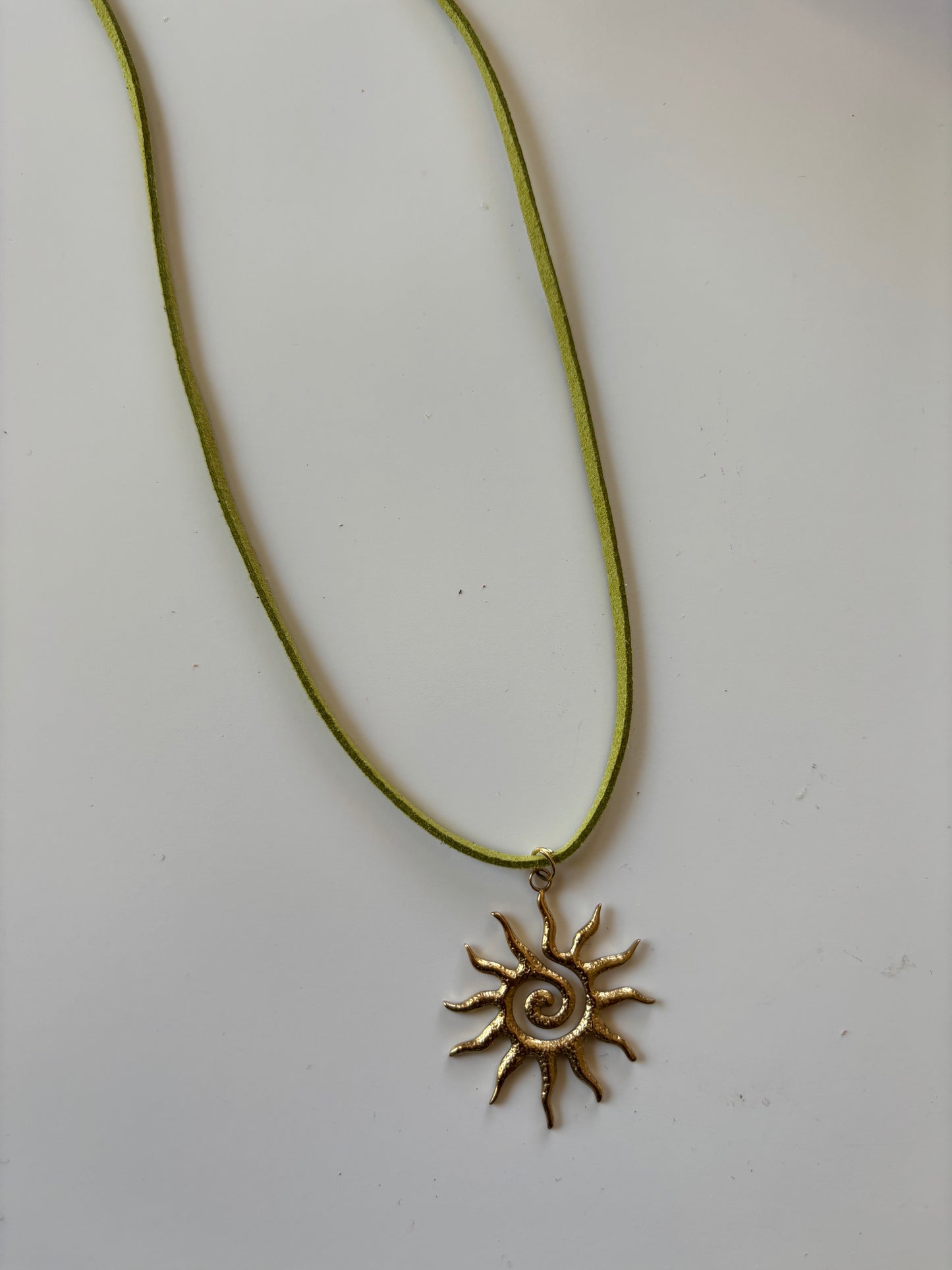 sunni necklace