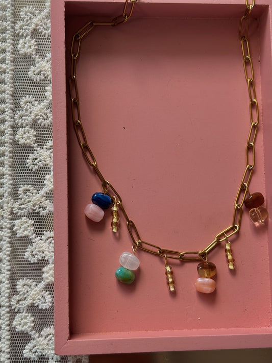 josy necklace
