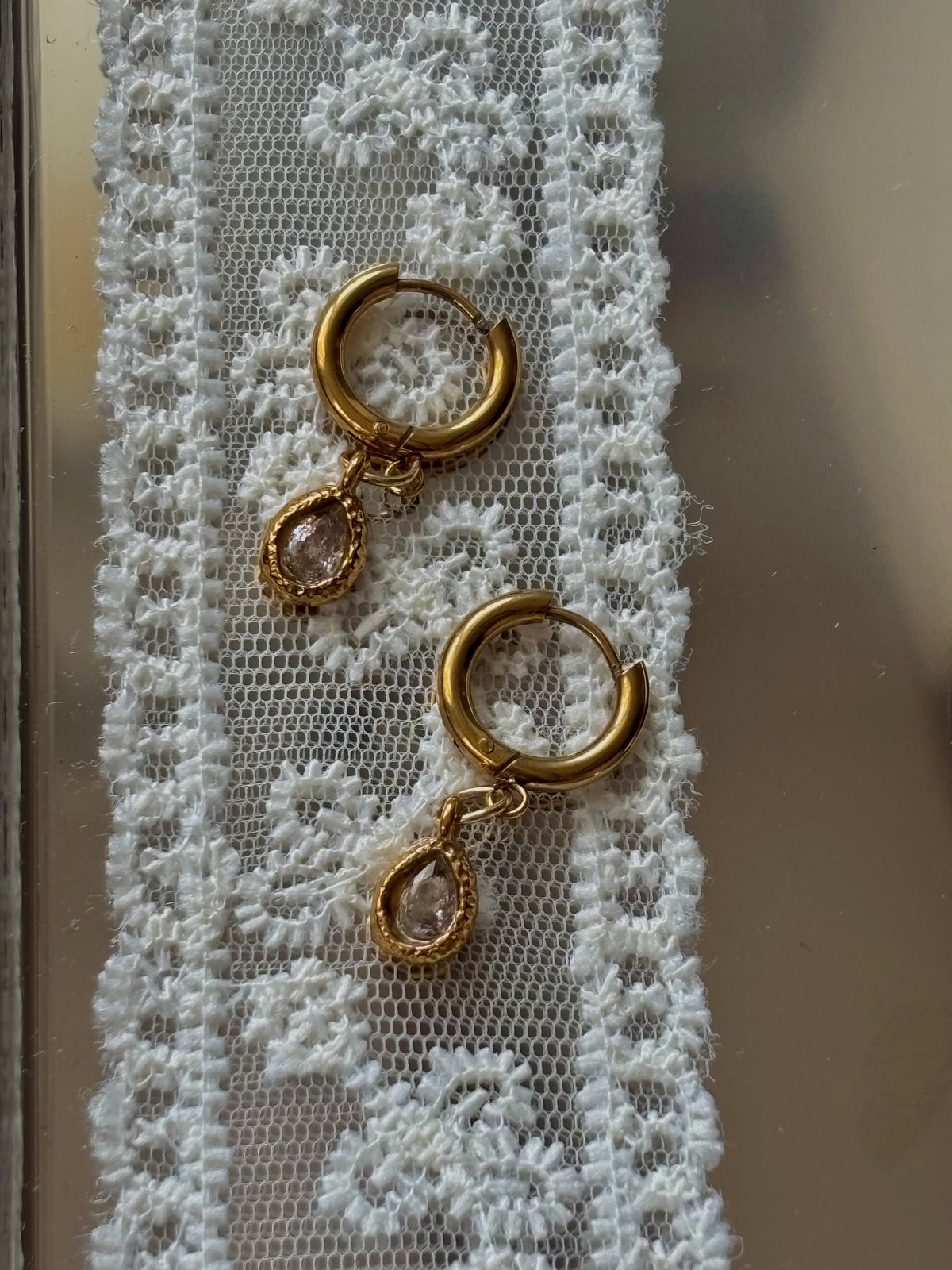 sia earrings