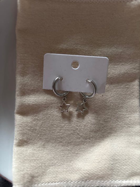 star earrings