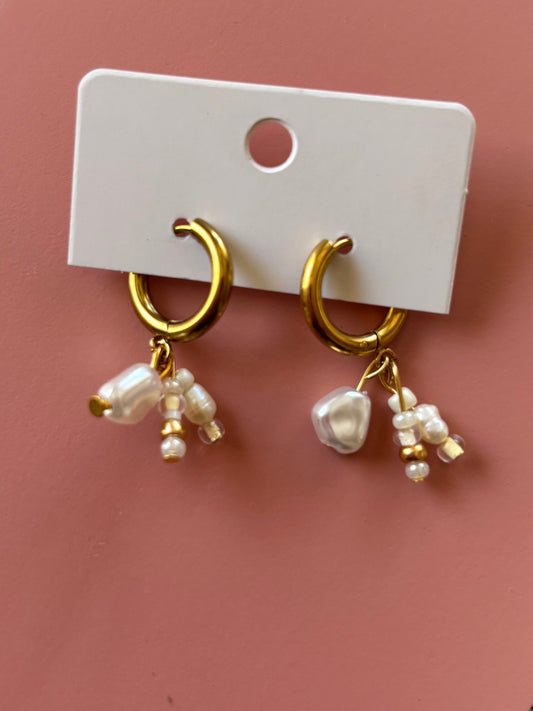 faye earrings