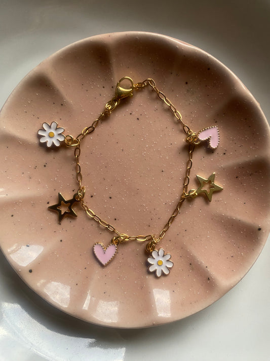 daisy bracelet