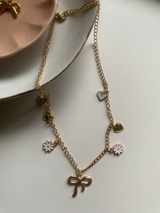 daisy necklace
