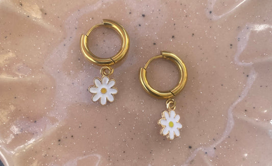 daisy earrings