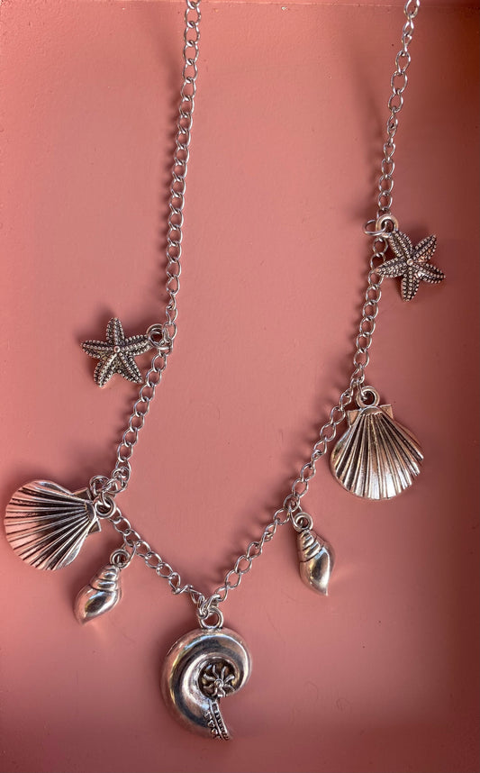 noira necklace