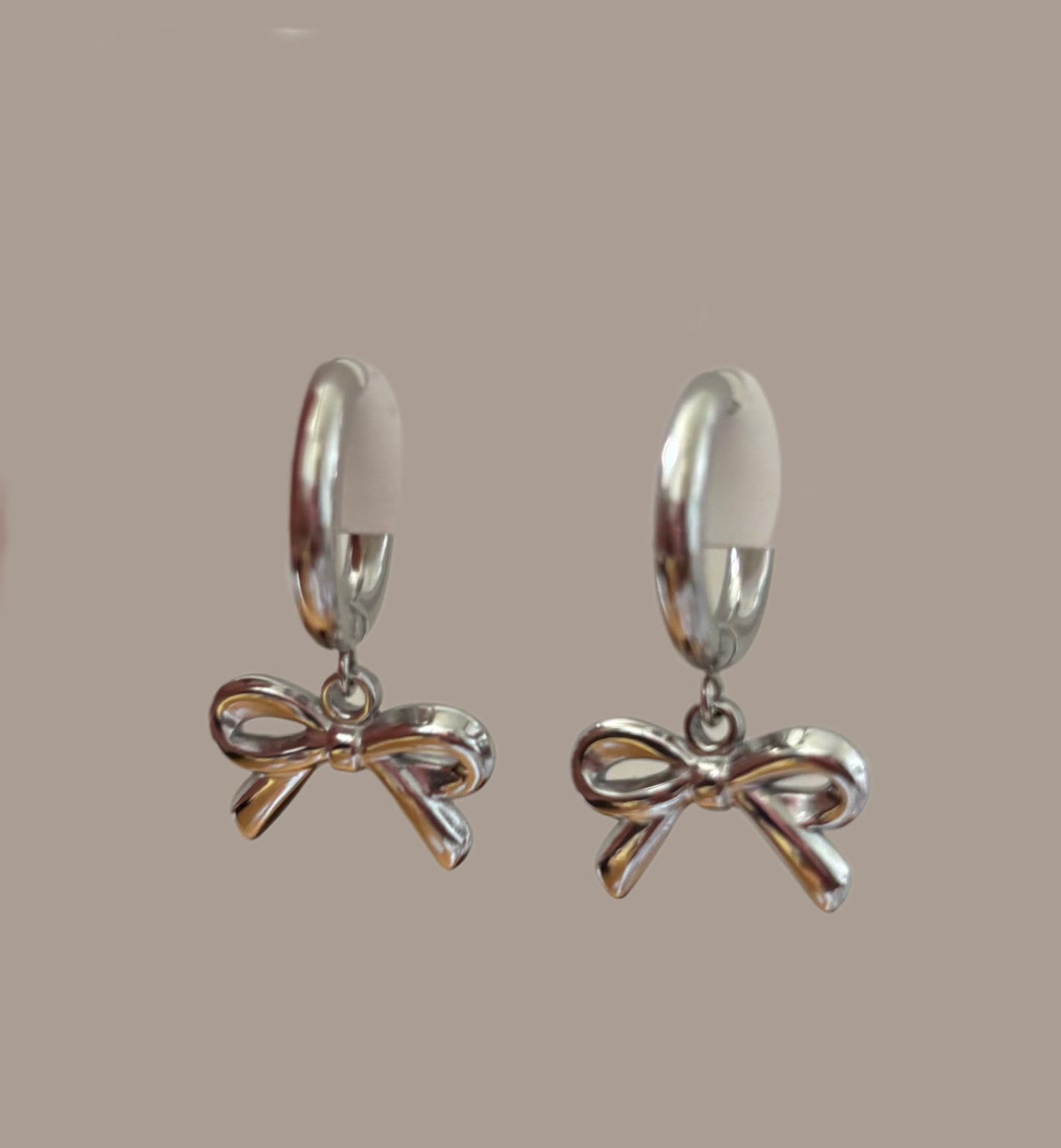 cutie earrings