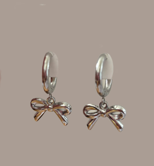 cutie earrings